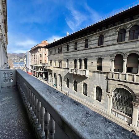 Esclusivo 130Mq Fronte Duomo E Lago E Terrazza Como Exterior foto